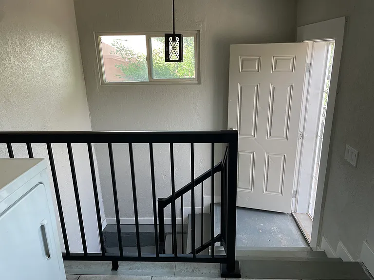 1446 N Verbena St — Photo 14