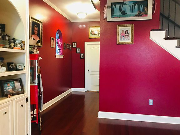 4th image of 3604 Corinne Ave