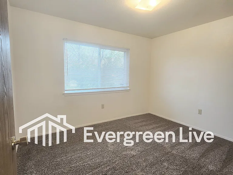 128 Fireball Dr — Photo 24