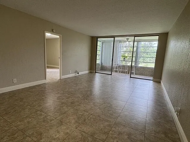 8411 Lagos De Campo Blvd #204U — Photo 8