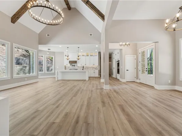 6029 Wellington Ave, Gainesville, GA 30506