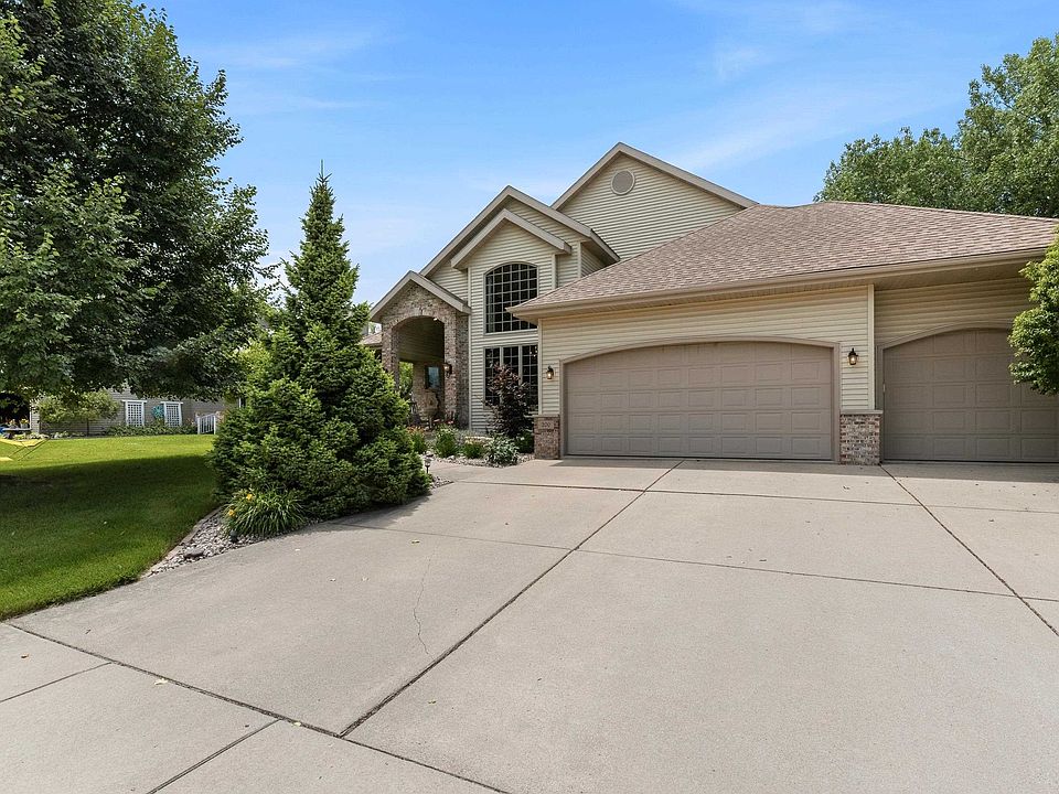 1st image of 300 Starkweather Dr