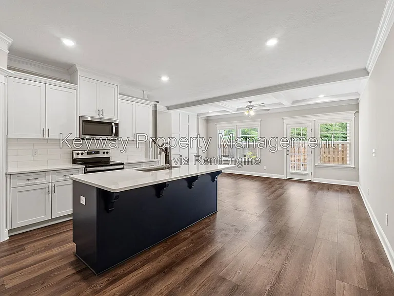 4502 Chestnut Trl — Photo 6