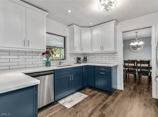 1008 El Rio Ave, Fort Myers, FL 33919