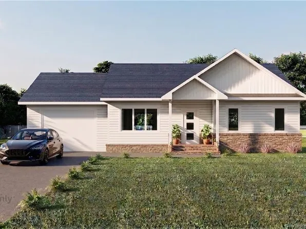 46 Fieldside Dr, Salisbury, NB E4J 0B9