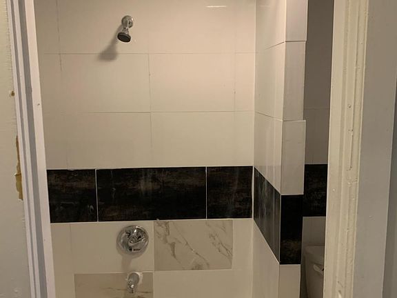 5th image of 907 Avenue Saint John #1R