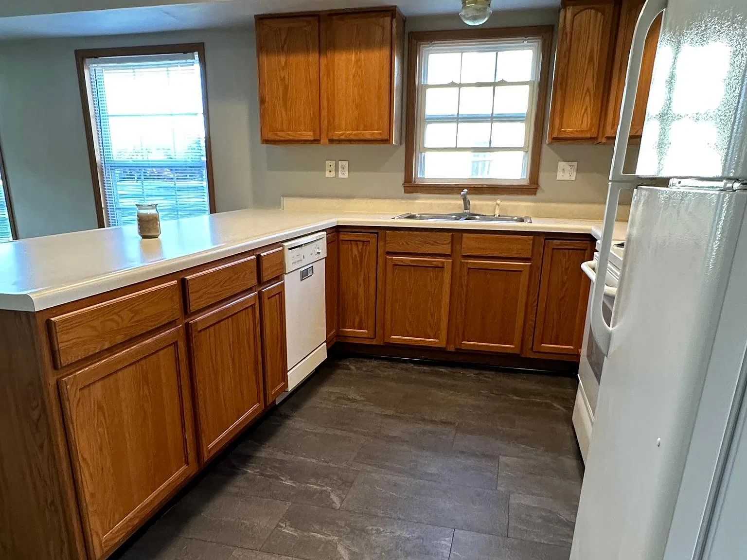 504 Holland Rd — Photo 4