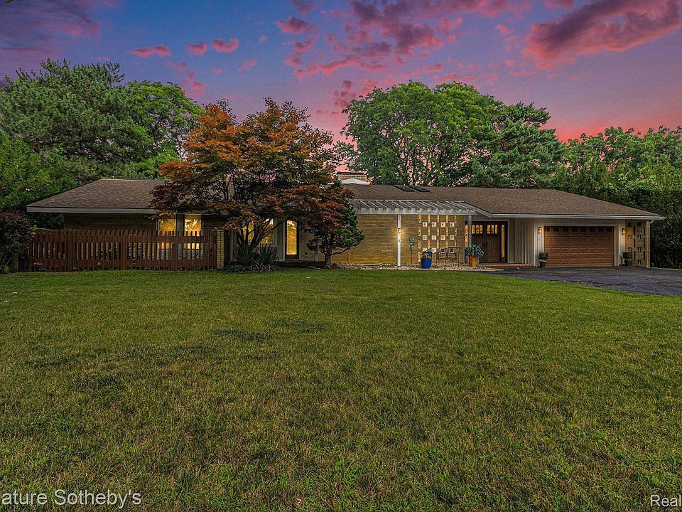1st image of 5821 Tabor Dr