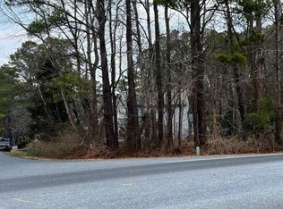 2 Offshore Ln, Ocean Pines, MD 21811