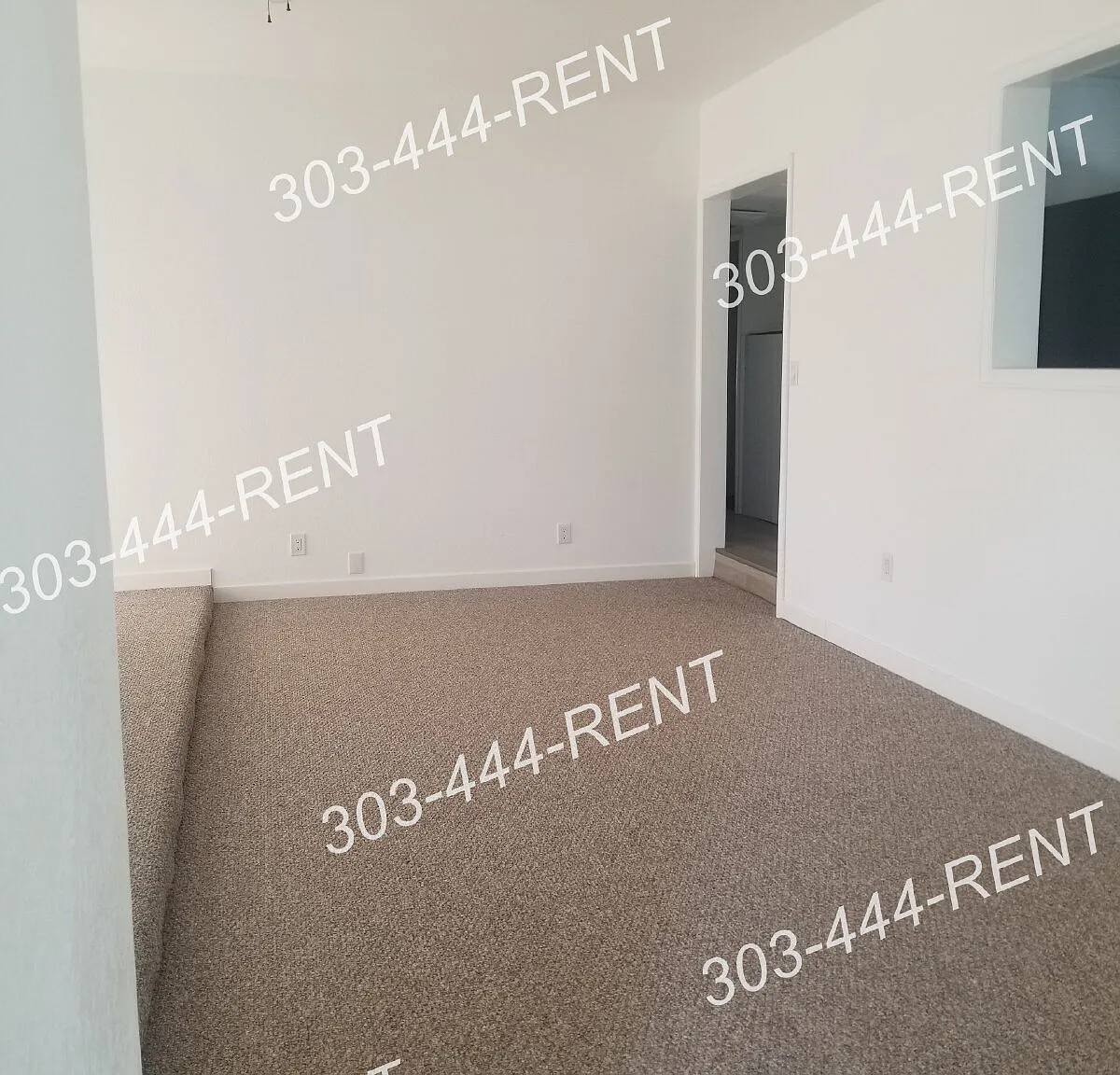 4 bed, 2.0 bath, 1393 sqft, $2,195 — Photo 2