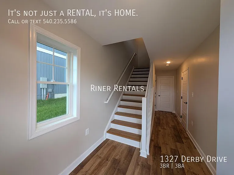 1327 Derby Dr — Photo 2
