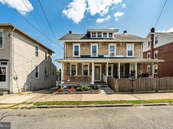 314 Chestnut St, Spring City, PA 19475