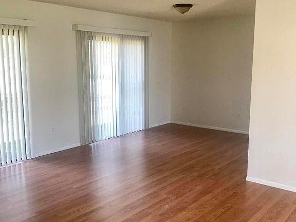 4th image of 8951 SE 88th Ave