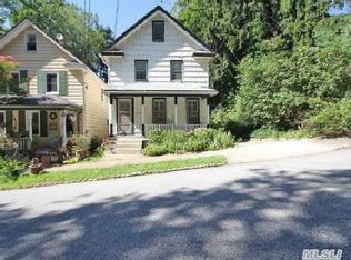 53 Remsen Ave, Roslyn, NY 11576