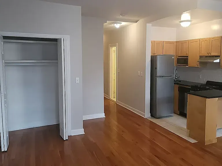 45 W 55th St #5J — Photo 3