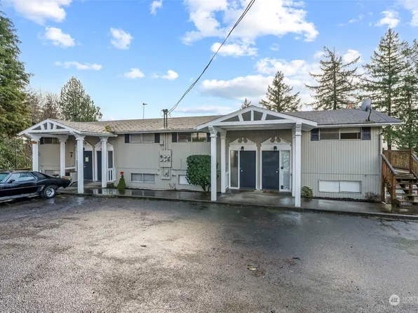 580 Columbia Street, Cathlamet, WA 98612
