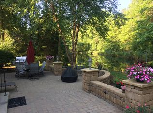 6322 Paderborne Dr, Hudson, OH