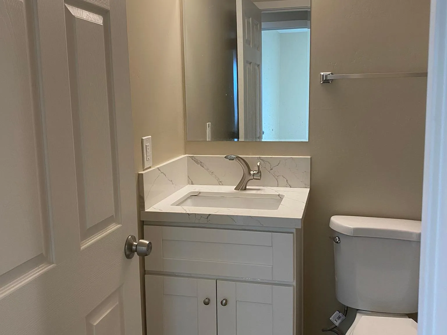 6146 Dorothy Dr — Photo 3