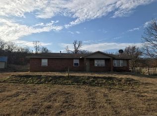 463832 E 1100th Rd, Sallisaw, OK 74955