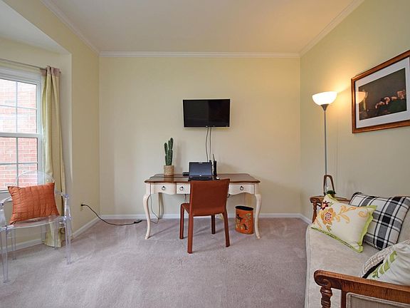 3rd image of 2655 Arborwood Dr