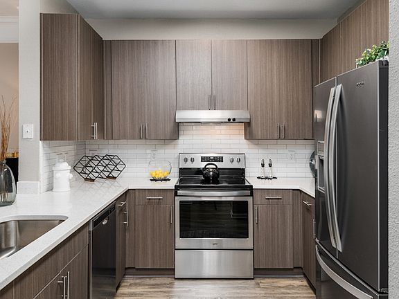 5th image of 1420 Estates Ave #2226