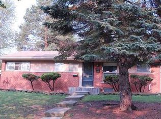 1430 Las Vegas Dr, Ann Arbor, MI 48103