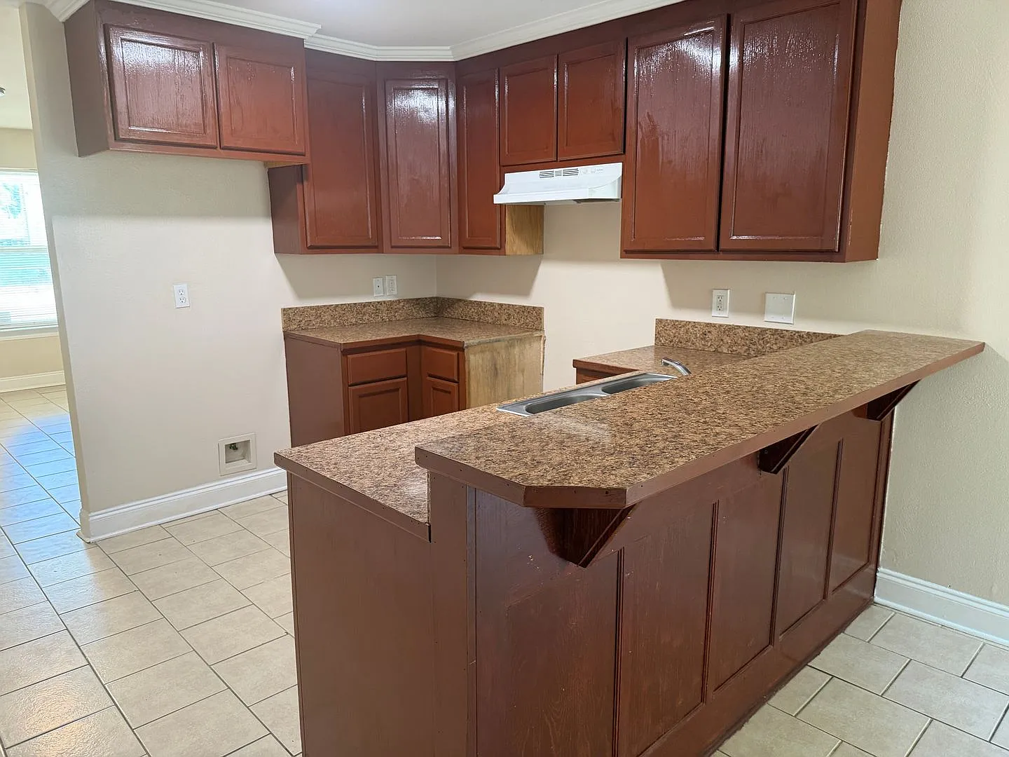 House for Rent — Photo 3