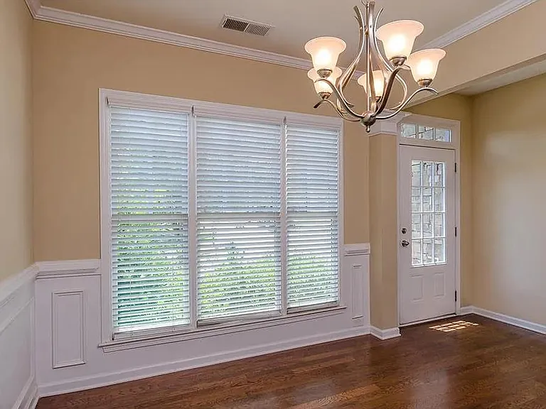 3775 Silver Springs Rd — Photo 8