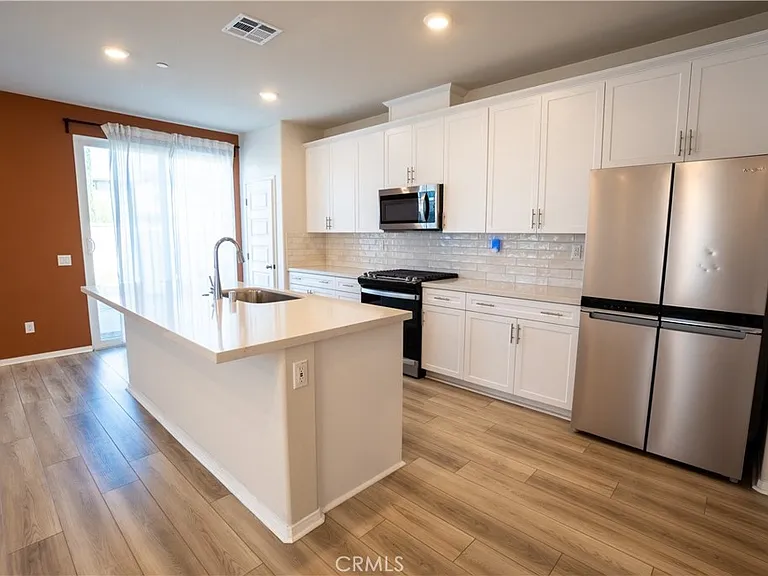 28228 Heirloom Dr — Photo 13