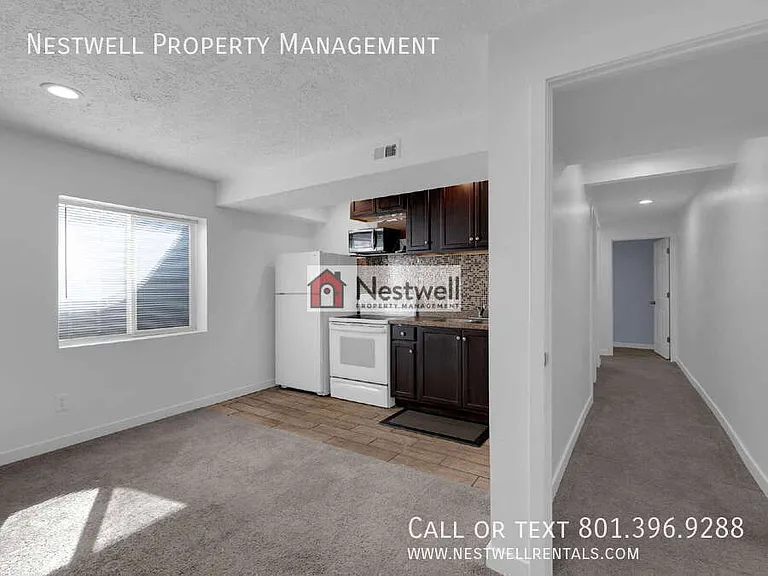 563 E Alma Mater Ave — Photo 13