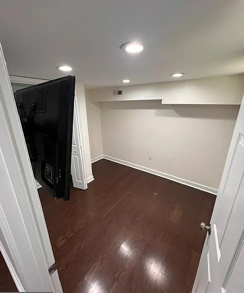 1583 Doxbury Rd — Photo 21