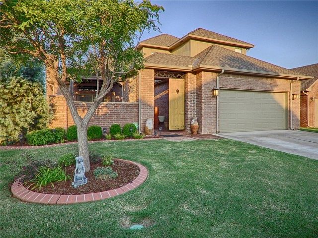 1st image of 15704 Traditions Dr