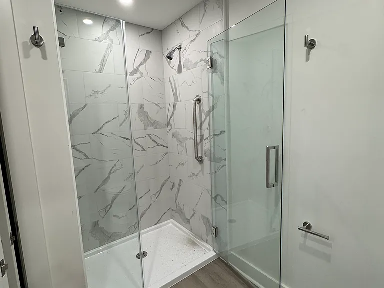 386 Atwells Ave #1A — Photo 5