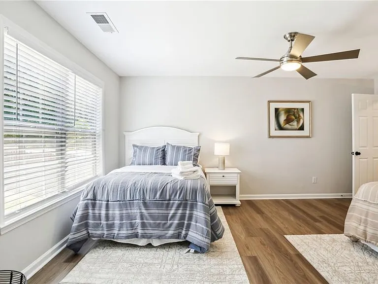 5161 Madison Green Dr SW — Photo 36