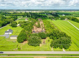 415 N Larriviere Rd, Youngsville, LA 70592
