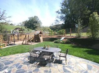 22 Rowe Ranch Way, Novato, CA 94949