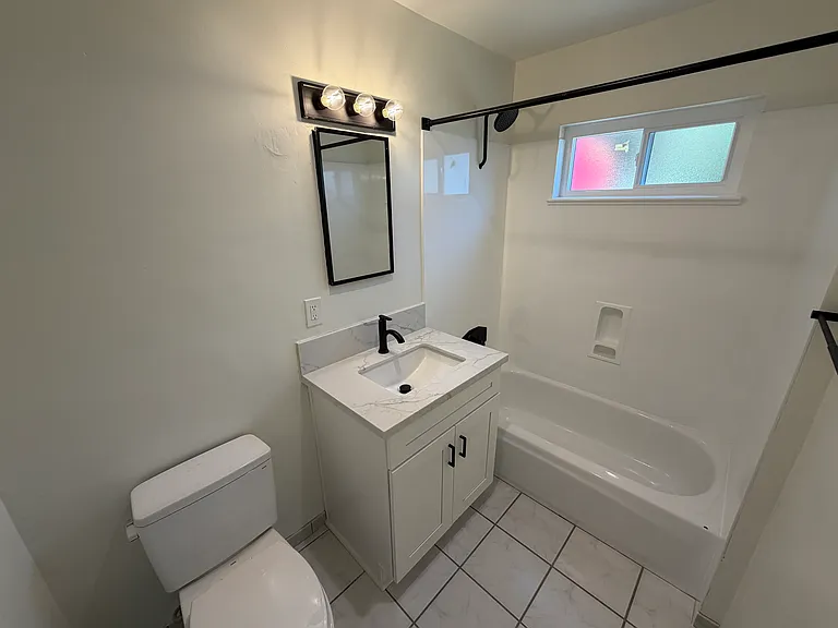 3468 Juniper St — Photo 12