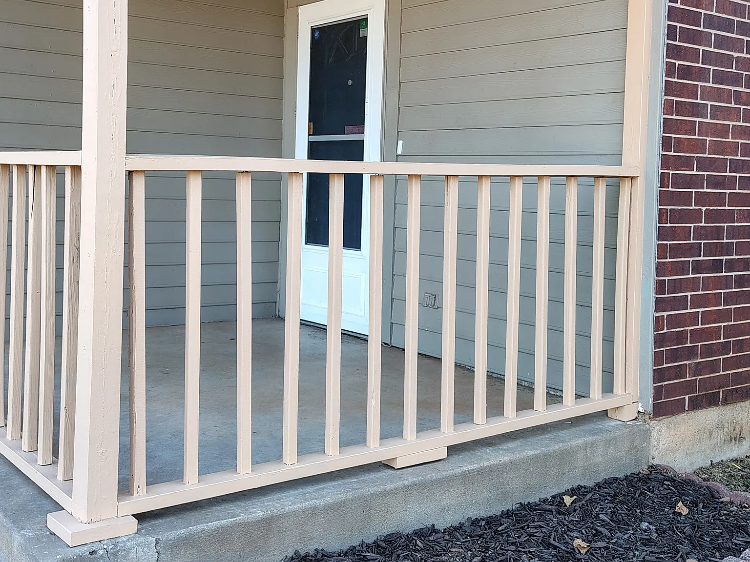 3 bed, 1206 sqft, $1,400 — Photo 2