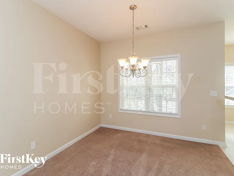 85 Meadow Spring Ct — Photo 5