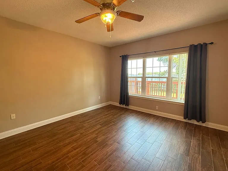 5 Laguna St #104 — Photo 11