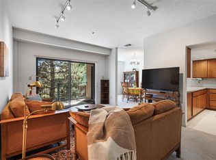 1001 Oppenheimer Dr APT 209, Los Alamos, NM 87544