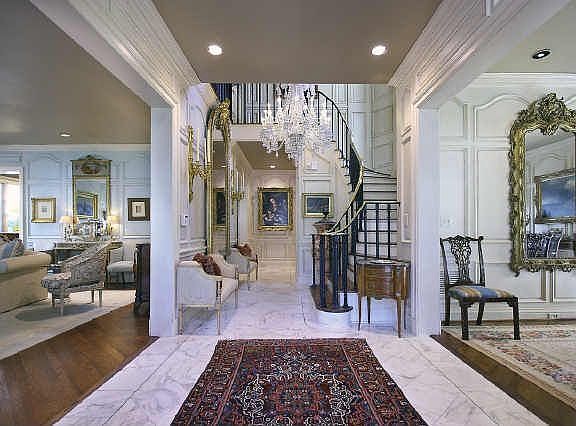 2nd image of 3845 Normandy Ave