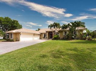 1081 SW Pine Tree Ln, Palm City, FL 34990