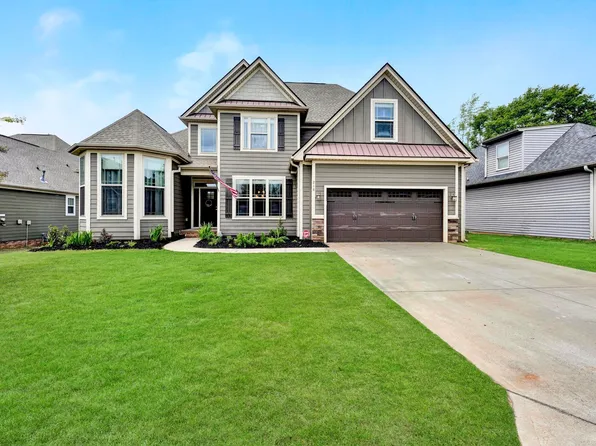 218 Kilburn Ln, Travelers Rest, SC 29690