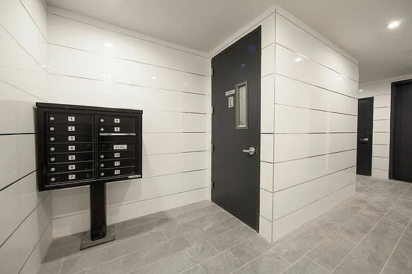 Rented by Brooklyn Group | media 21