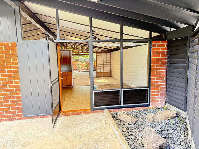 356 Iliaina St — Photo 2