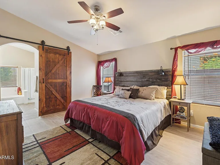 101 W Red Mesa Trl — Photo 8