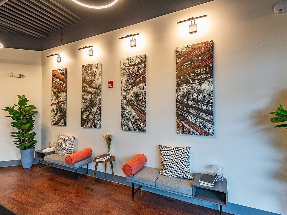 1st image of 22850 NE 8th St #2-212