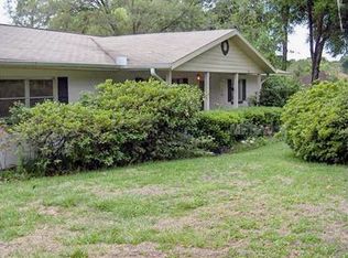 625 Forest Park Dr, Deland, FL 32720