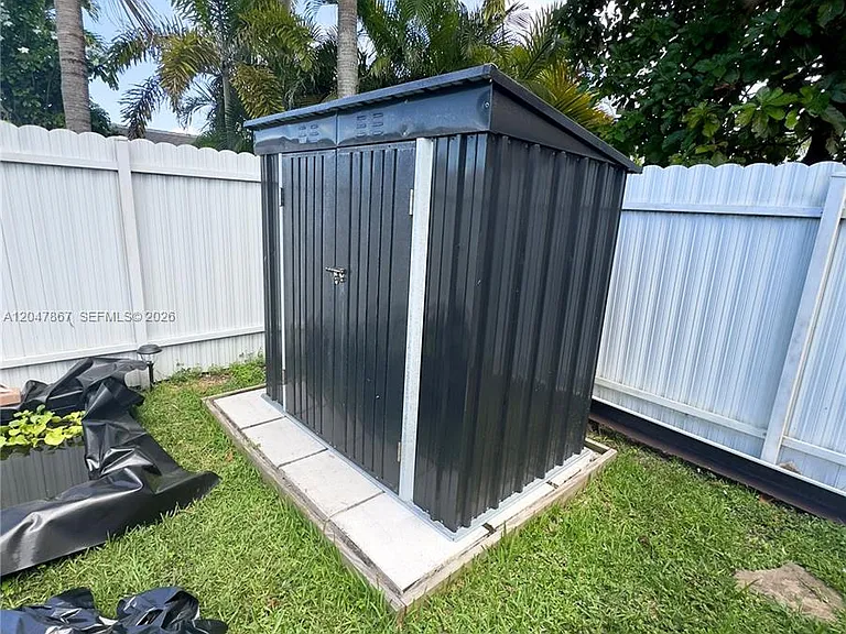 17833 SW 155th Ct — Photo 30